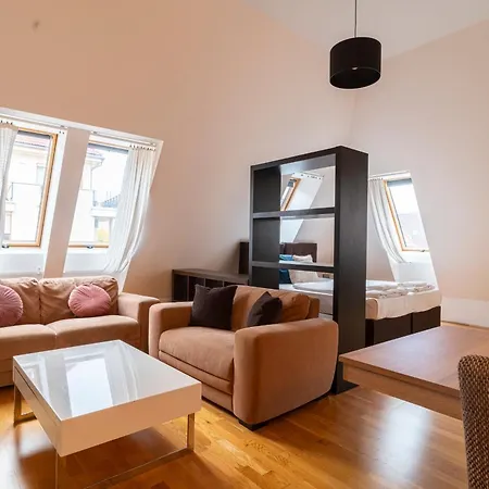 Gozsdu Court Otel