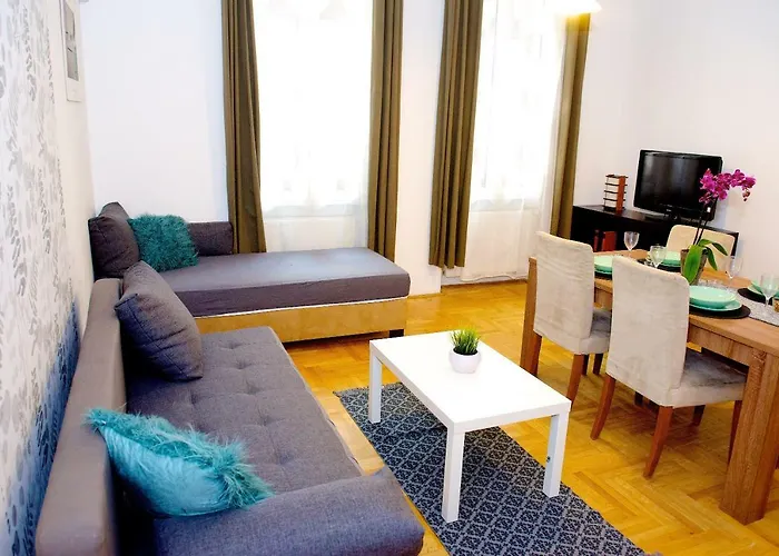 Gozsdu Court Hotel