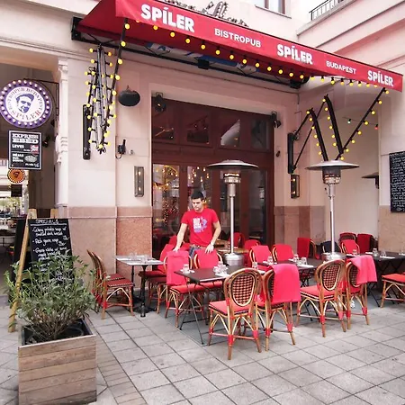 Gozsdu Court 3* Budapest