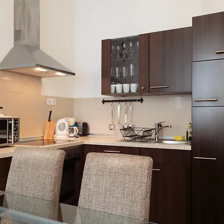 Gozsdu Court Hotel 3*