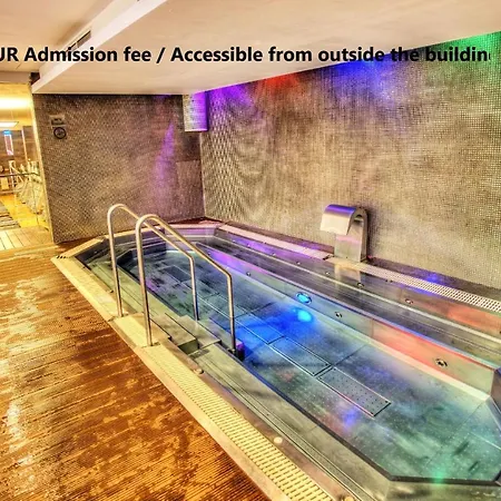 Gozsdu Court Hotel 3*