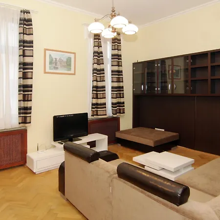 Gozsdu Court 3* Budapest