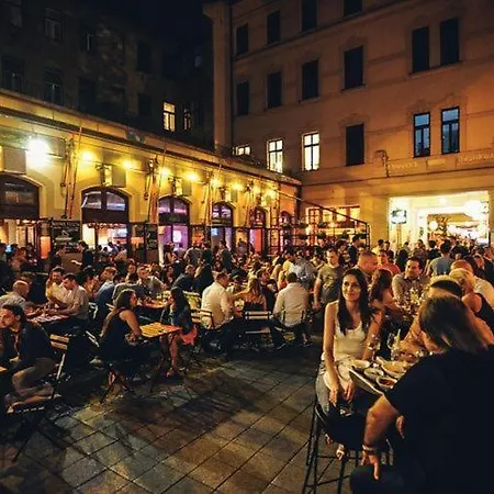 Gozsdu Court 3* Budapest