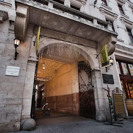 Gozsdu Court 3* Budapest