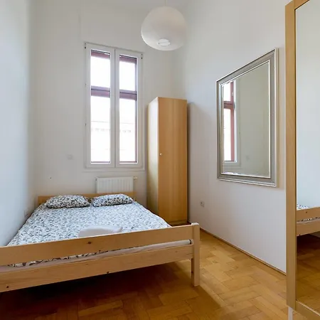 Hotel Gozsdu Court Budapest