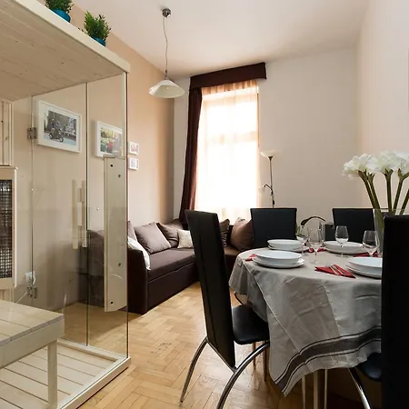 Gozsdu Court Hotel 3*