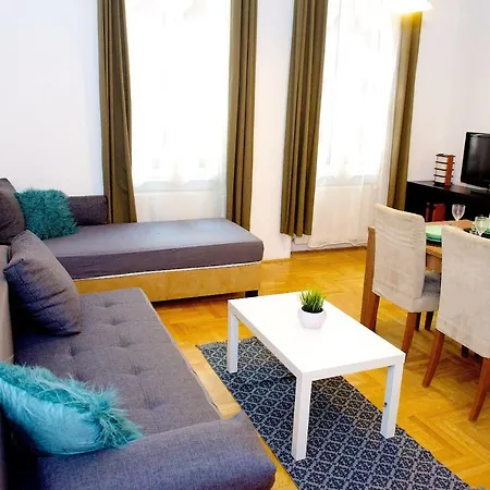 Gozsdu Court Hotel