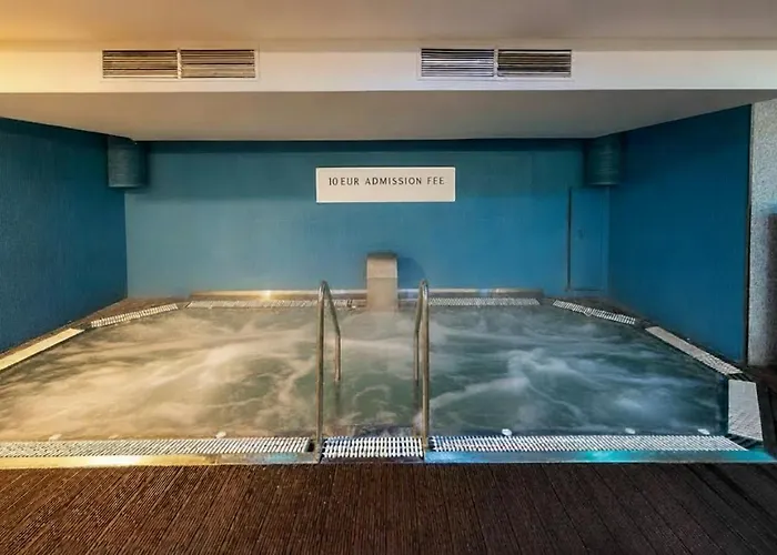 Gozsdu Court Budapest